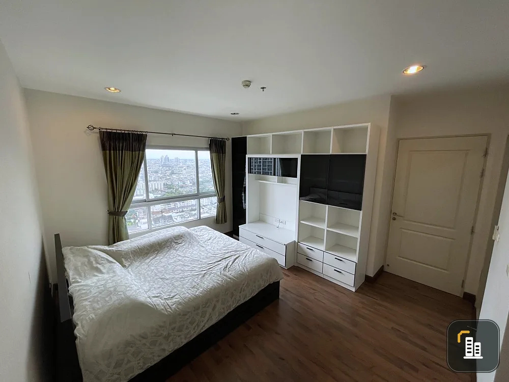 Condo for sale or rent, Q House Sathorn, very large room, nice decoration. With amenities First come, first served.