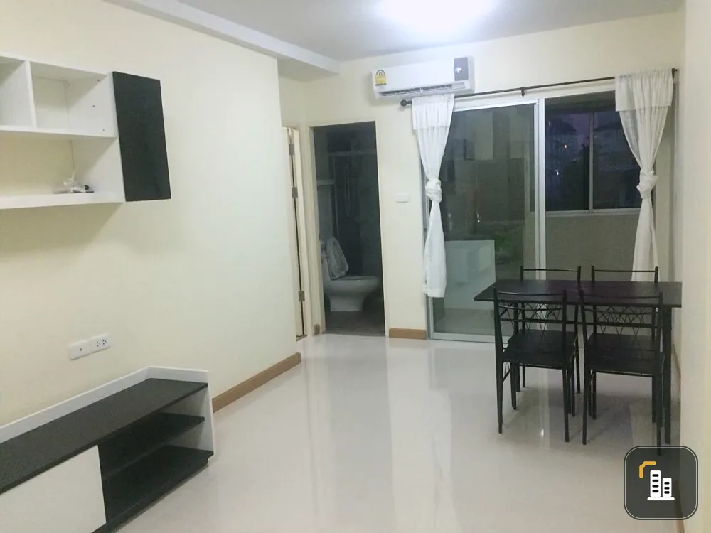 For sale Supalai City Resort Ratchada-Huai Khwang, 5th floor, great city view. Very spacious room, fully furnished. If interested, hurry and reserve n