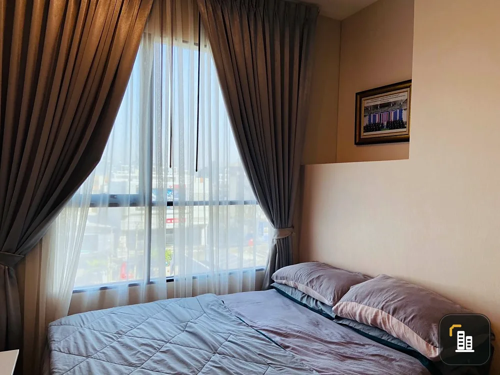Knightsbridge Collage Ramkhamhaeng for sale, corner room, private, fountain garden view, north direction, nice and cool breeze, can't reserve now.
