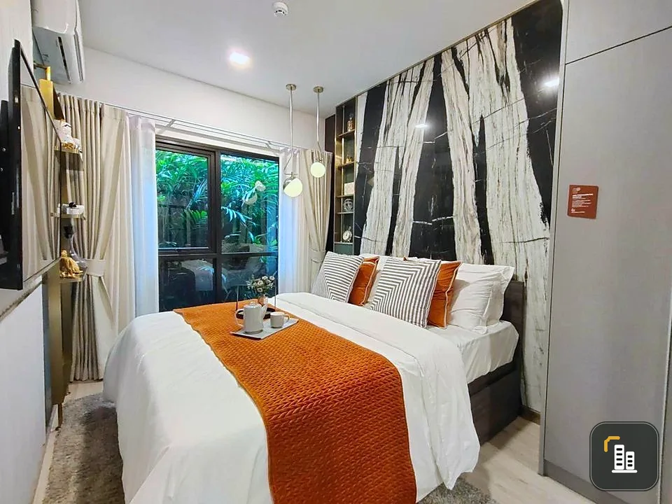 Selling down payment, rare room plan Private garden view and pets allowed. Hurry and reserve at Metris District Lat Phrao Condo.