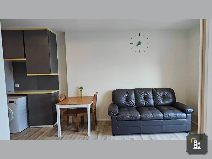 Beautiful room for rent, The Key Sathorn Charoenrat. Affordable price Complete in one place Just come and move in.