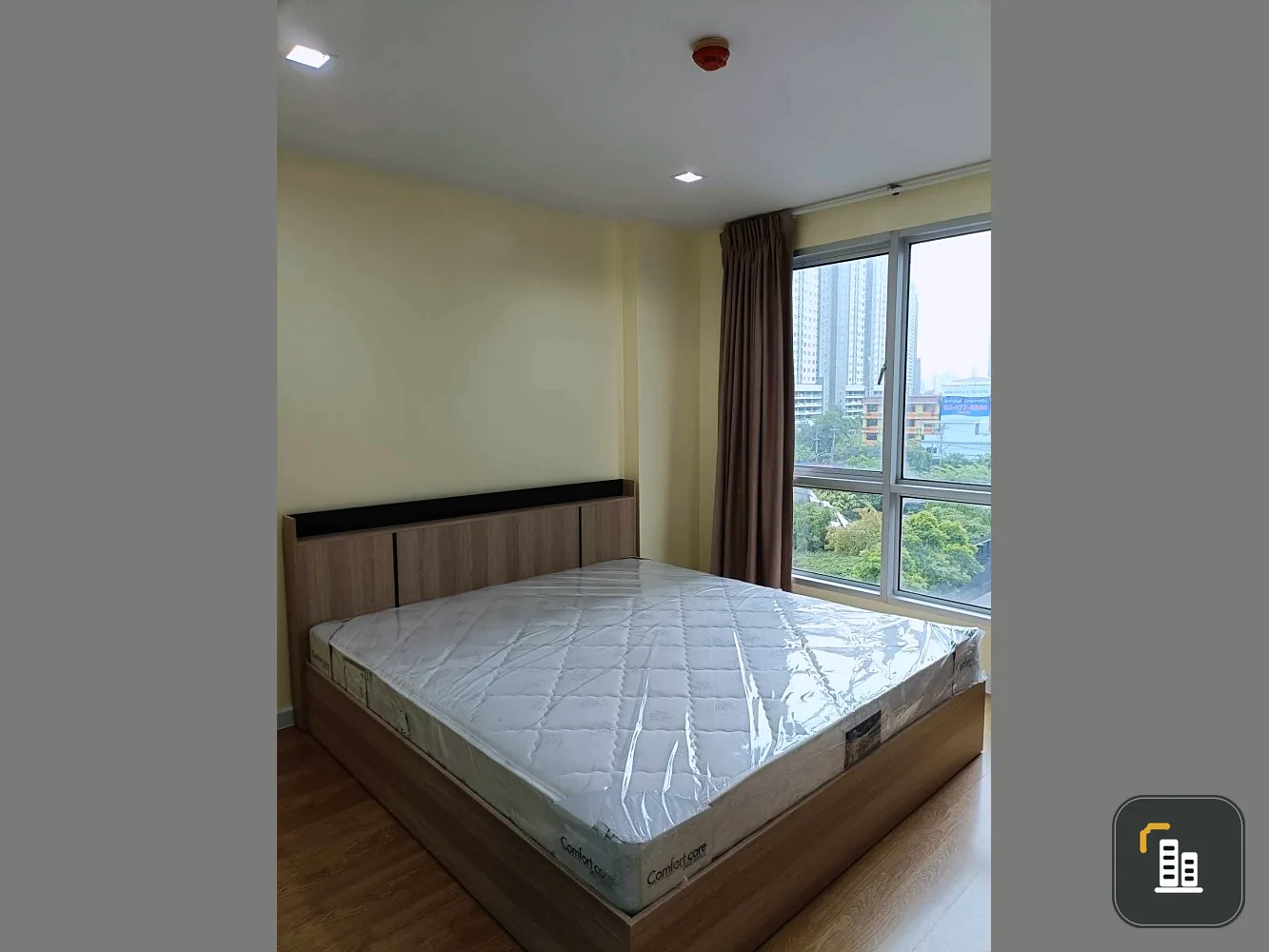 For rent: Casa Condo Ratchada-Tha Phra, 6th floor, room divided into sections. Ready to move in Rooms come and go very quickly, so reserve now.
