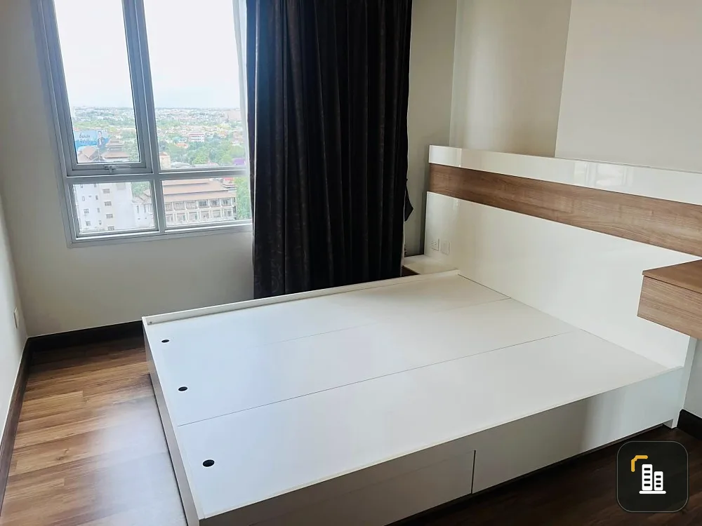 Urgent sale, Condo Centric Tiwanon Station, fully furnished! Completely built-in, very good price, reserve now.
