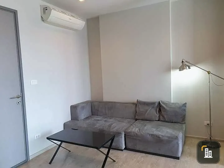 For rent, The Base Pattaya Klang (Pattaya Klang), bright, comfortable room, nice to live in. The sea view is very beautiful. You must make a reservati