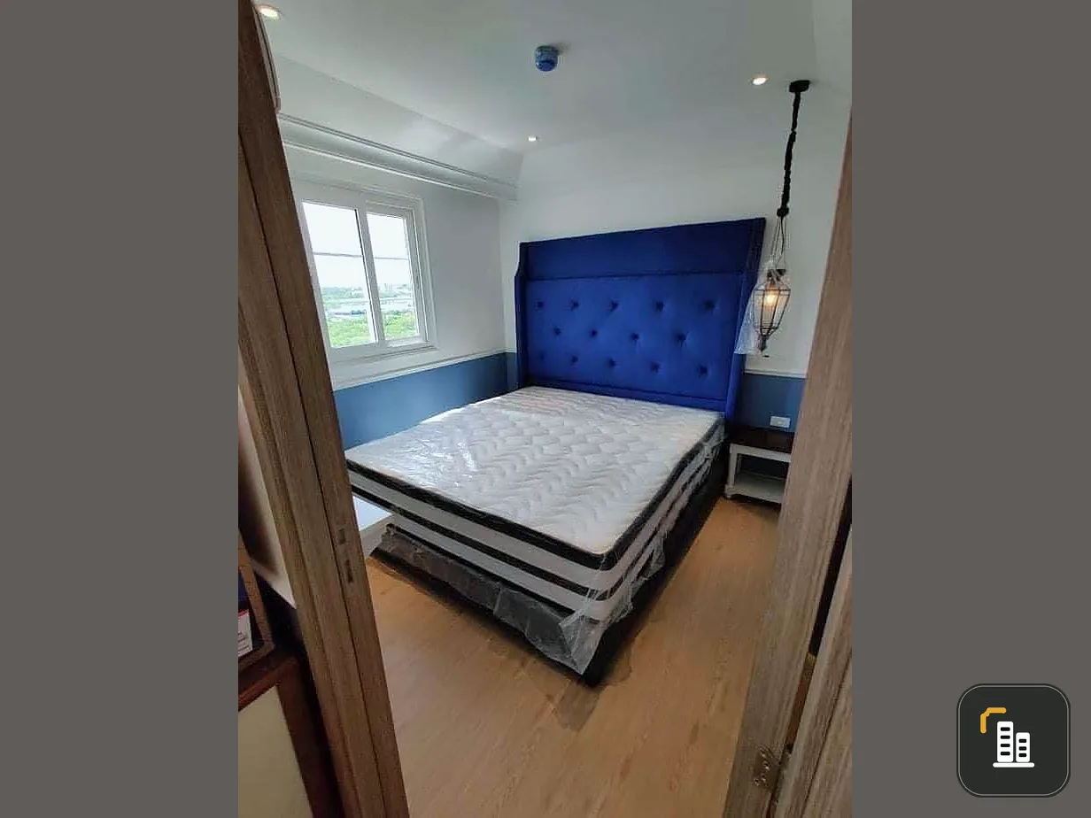 For sale: Seven Seas Code The Azure (Jomtien). The interior is decorated with a complete set of furniture. Suitable for relaxation. Book now.