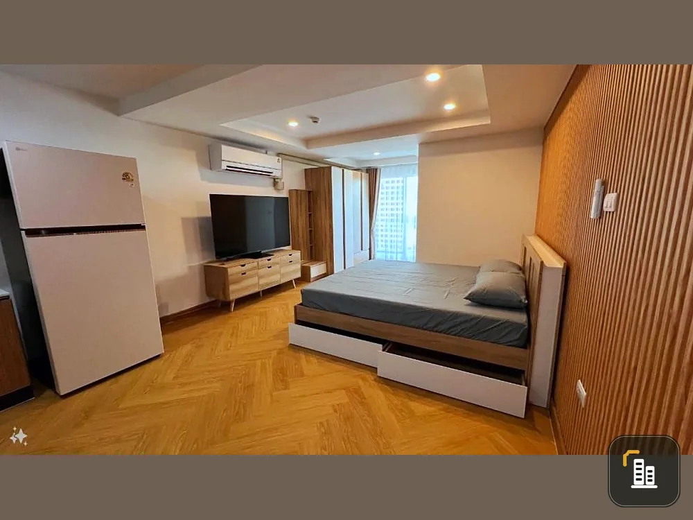 For sale: Pratchaya Place Ratchada-Huai Khwang 2, spacious rooms, airy, open, comfortable, warm, Modern Minimal Japanese Muji style.