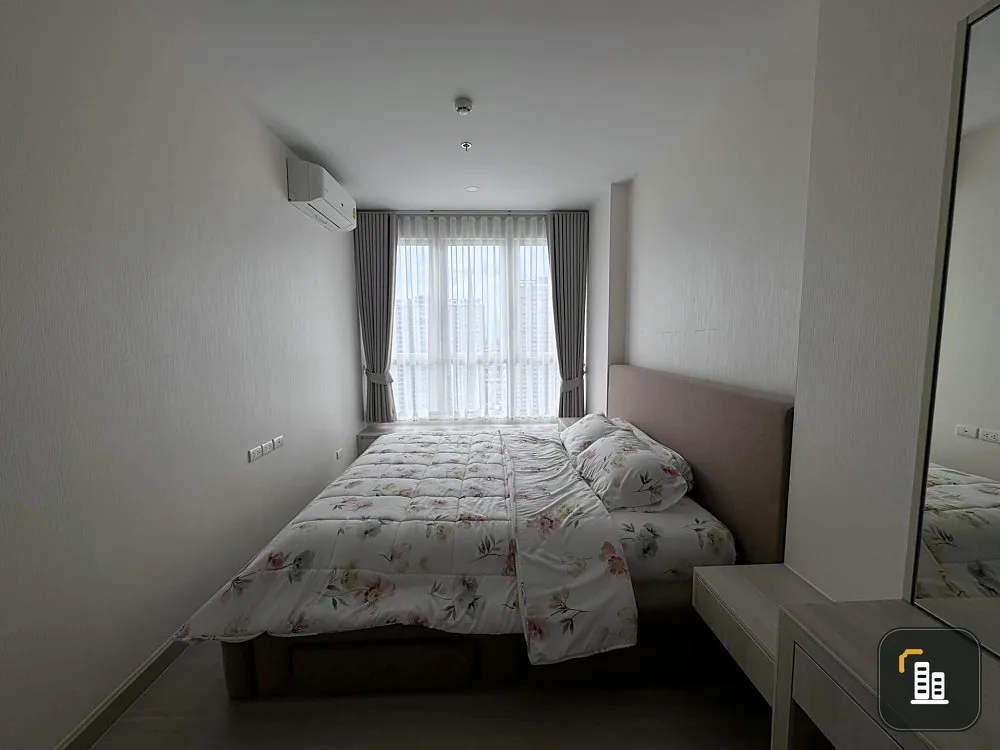 For sale Supalai Loft Sathorn Ratchaphruek, corner room, view swimming pool. Decorated and ready to move in. Reserve now.