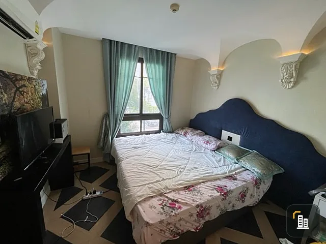 For rent: Espana Condo Resort Pattaya (Jomtien), spacious room, pool view, fully furnished, good like this, book now.