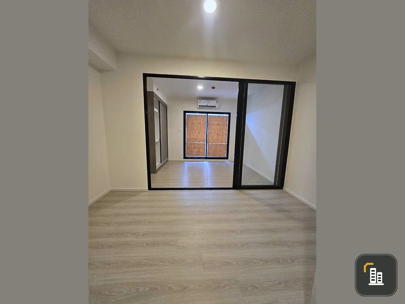 Selling down payment A SPACE MEGA 2, selling very cheap, nice layout, separated rooms. North facing balcony, open view, book now.
