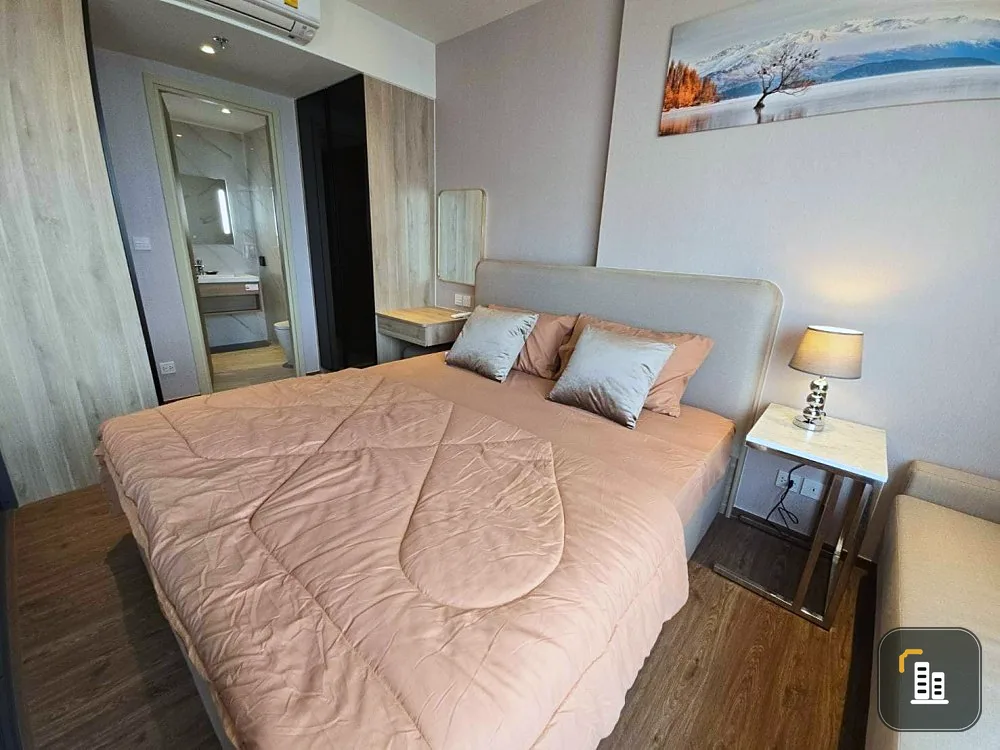 For sale: Once Pattaya, good view, nice decorated room. Fully furnished Just come and move in quickly.