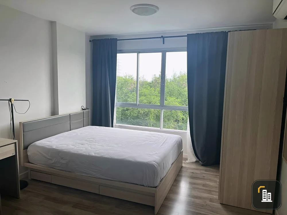 For sale: D Condo Campus Rangsit Phase 2. The room is spacious, airy, and comes with complete decoration. Book now, hurry.