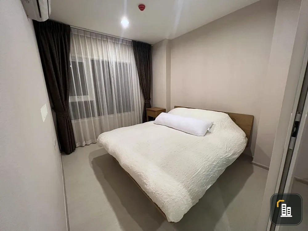 Condo for sale, Aspire Erawan, ready to move in, complete with furniture + electrical appliances. Book now, don't miss it.