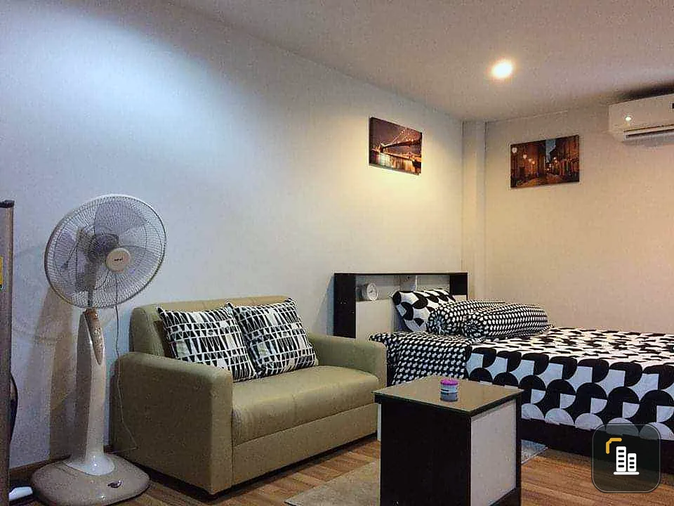 For sale: Regent Home 14 Sukhumvit 93, STUDIO room, simply decorated. The bed was comfortable. You can reserve first, get it first.