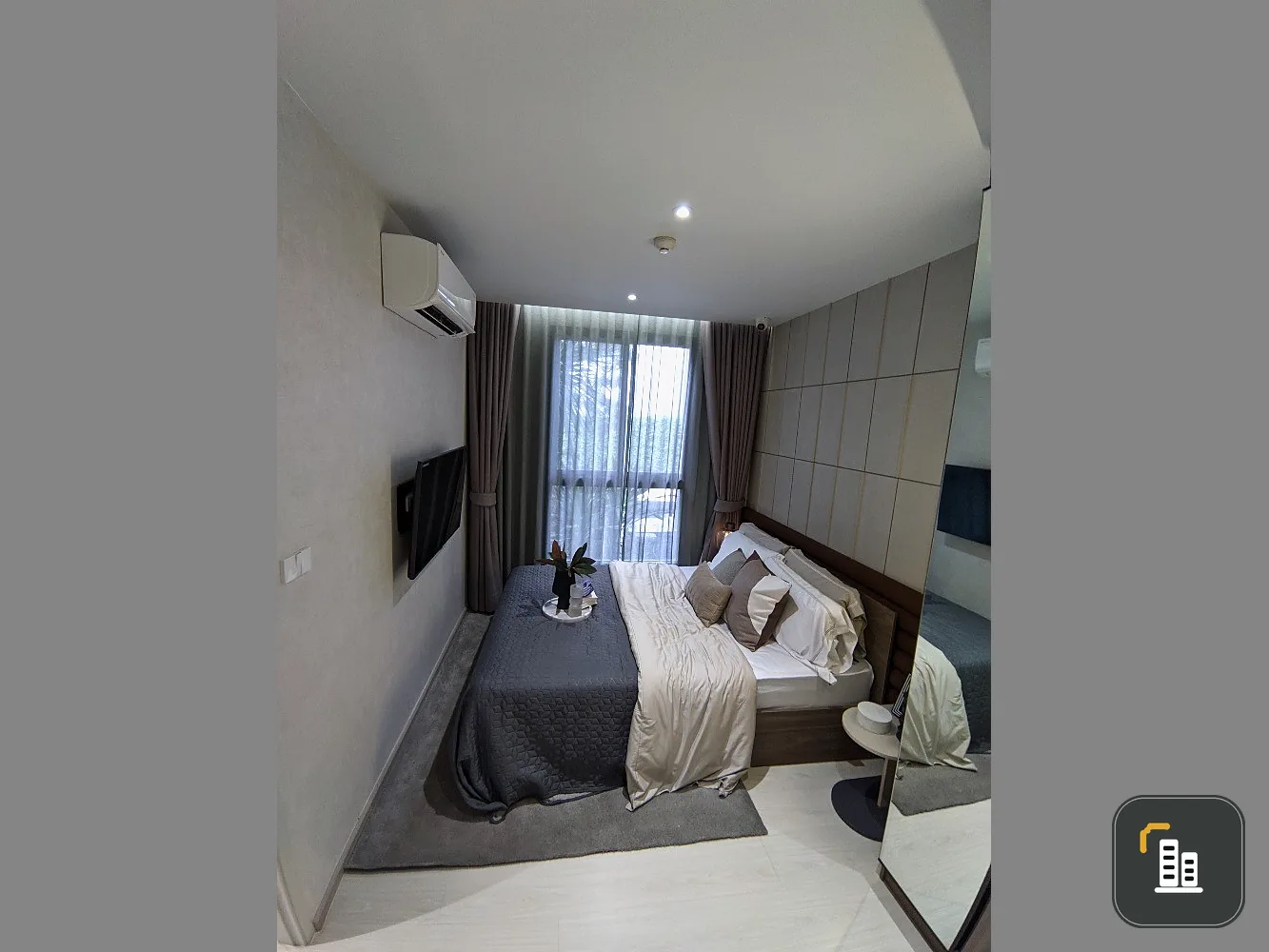 Selling down payment New Core Khu Khot Station, 6th floor, room A6A14, Fully Furnished. Book now, don't wait, hurry.