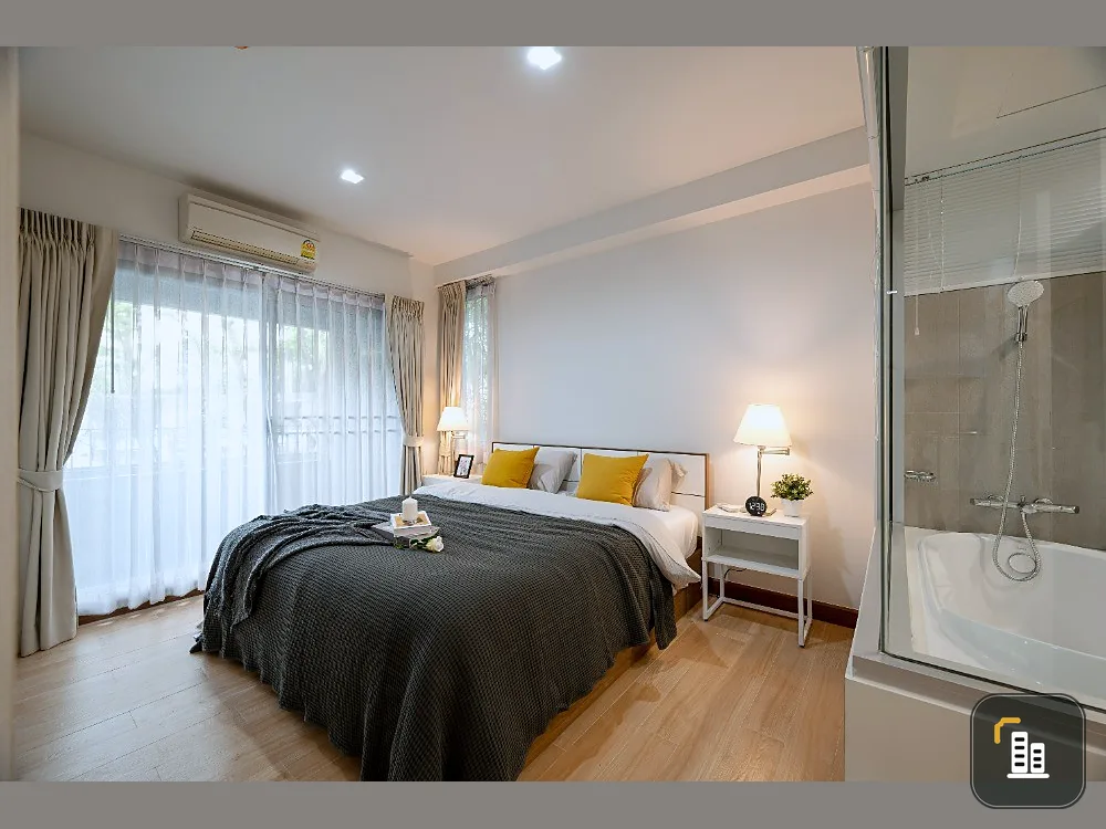 For sale: The Seed Musee Sukhumvit 26, a very beautiful room, complete with decorations. Book now, don't miss it.
