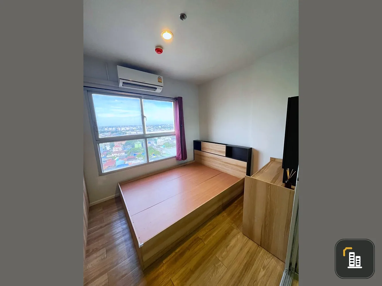 For sale: ISSI Condo Suksawat, 17th floor, size 29 sq m., high view, ready amenities, book now.