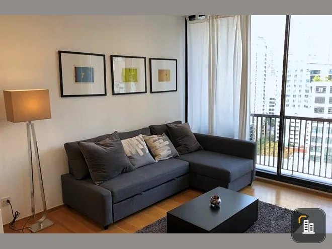 For sale: Noble Revo Silom, 17th floor, open view, corner room, comes with complete decorations. Book now, don't miss it.