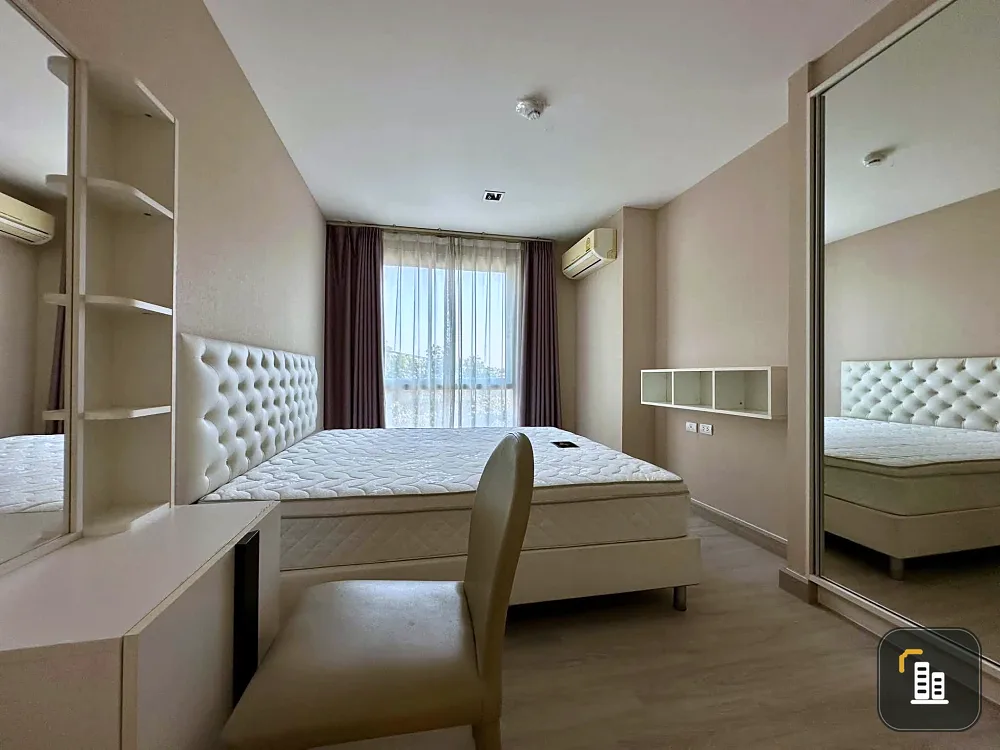 Condo for sale rent Metro Luxe-Kaset Nicely decorated, fully furnished, just bring your bags.