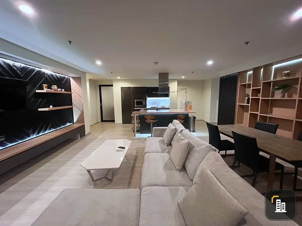 For sale: Lumpini Park Beach, Jomtien (Jomtien), large size room, very beautiful sea view. Fully furnished, luxuriously decorated, urgent