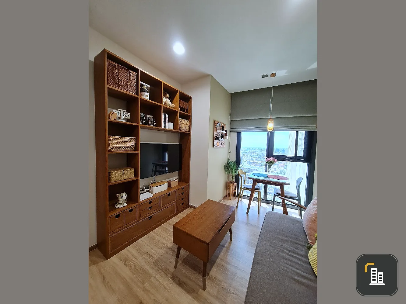 For sale: The Line Phahon-Pradipat, 34th floor, beautiful room, fully furnished, ready to move in immediately. Book now, don't miss it.