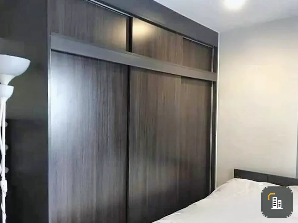 Condo for sale, Villa Lasalle, good location, corner room, open view, no blocks. Come own it today, don't wait.