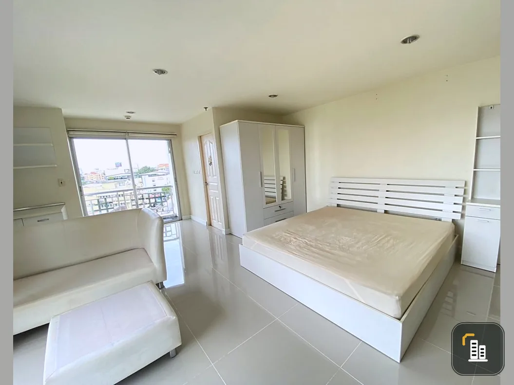 Condo for sale, Ekkasin Place, bright room, not dark. Facilities are ready. Very good prices. Book now.
