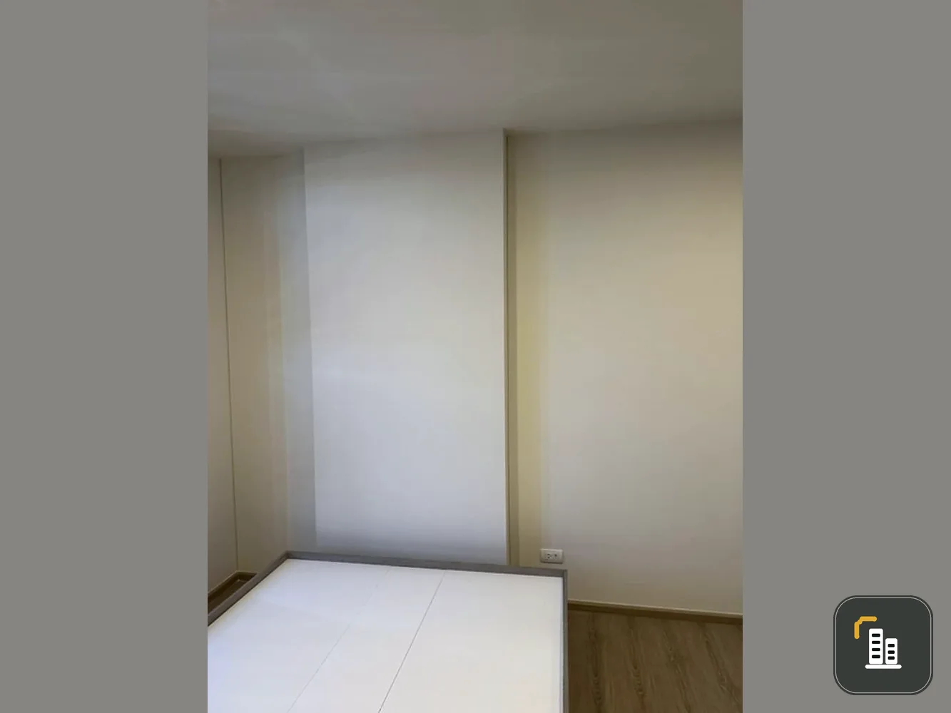 Down payment sale, Origin Plug & Play, Nonthaburi Station, skytrain view and city view. Hurry and reserve now. Don't wait.