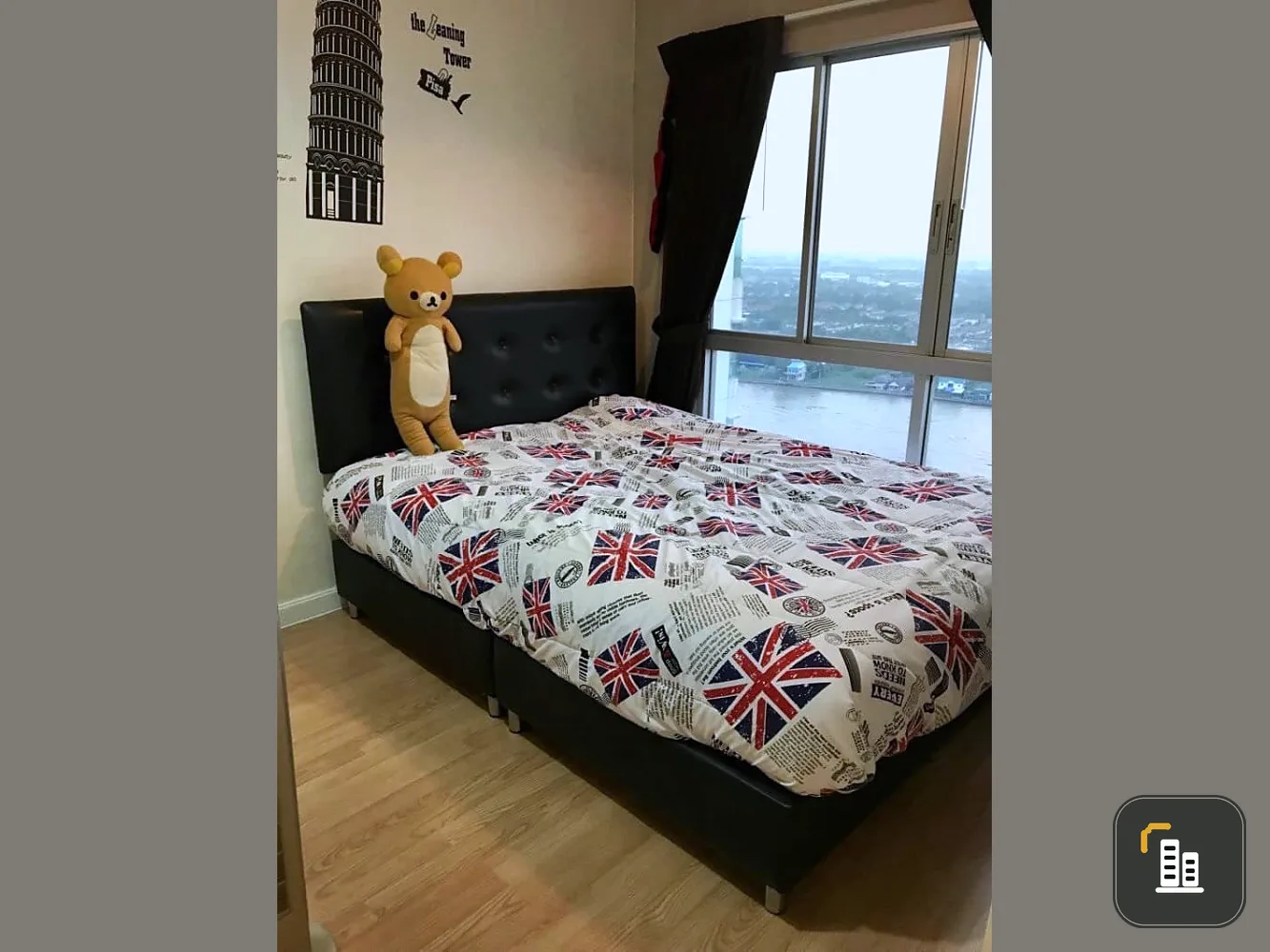 For sale, for rent, Lumpini Ville Phibunsongkram-Riverview. The river view is very beautiful. Install wallpaper throughout the room. Hurry and reserve