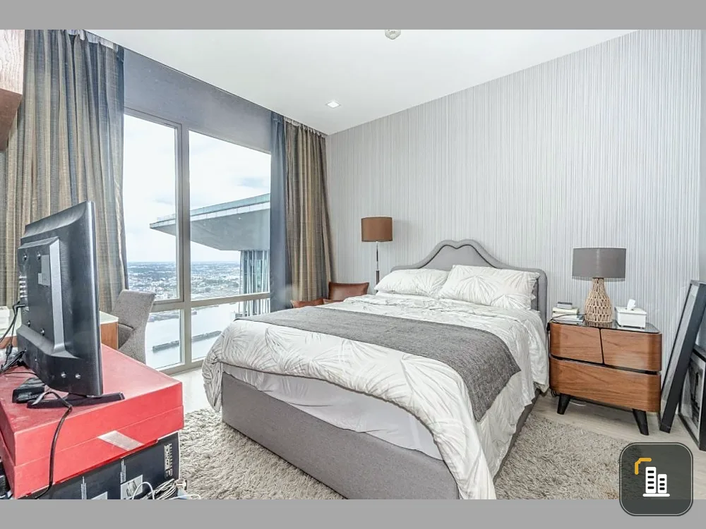 Urgent sale, Star View Condo with furniture, fully decorated, just drag your bags.