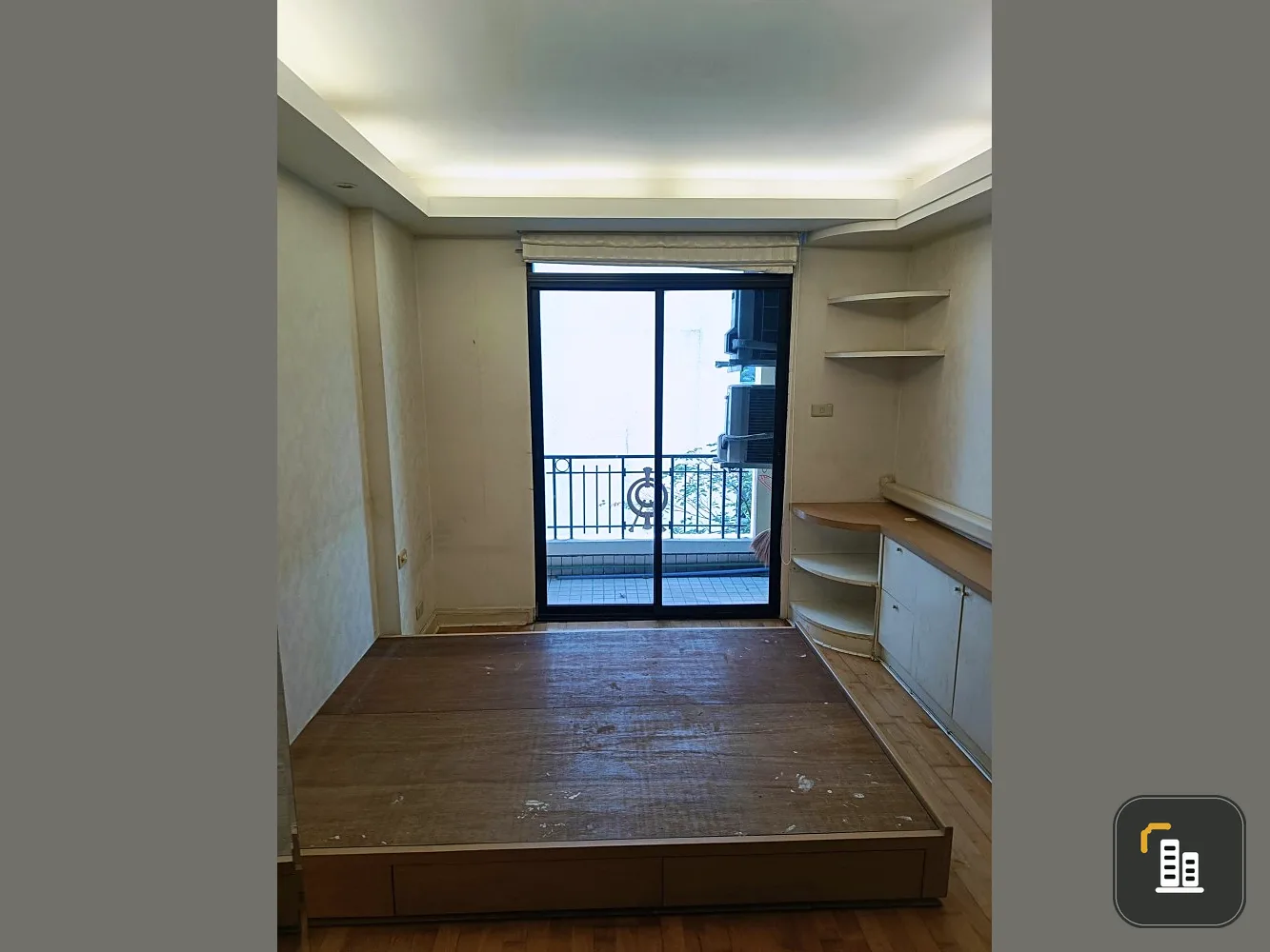 Urgent sale, Pipat Place Condo, nice room, complete set of amenities, good price, don't miss out.