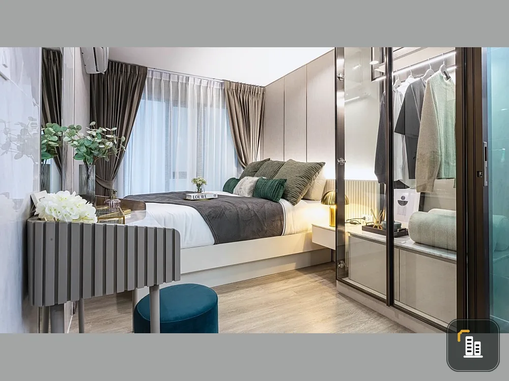 Selling down payment Regent Home Wutthakat, 31st floor, north direction, next to the fire escape, well made, great price, must hurry and reserve.