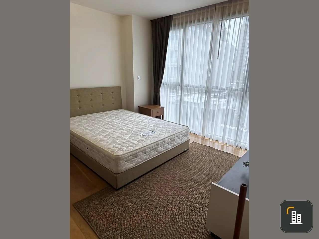For rent VIA BOTANI Sukhumvit 47, corner room, good view, no blocking buildings, fully furnished, must reserve now.