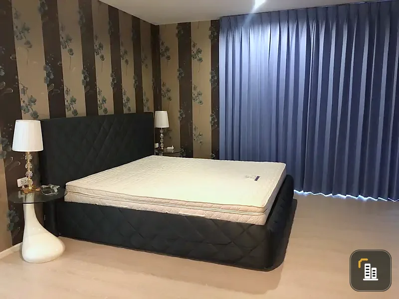 Quick sale, Aspire Rama 9, including transfer, good position, high floor, receive the wind, see the city at night Beautiful light, comfortable eyes. If interested, hurry up.