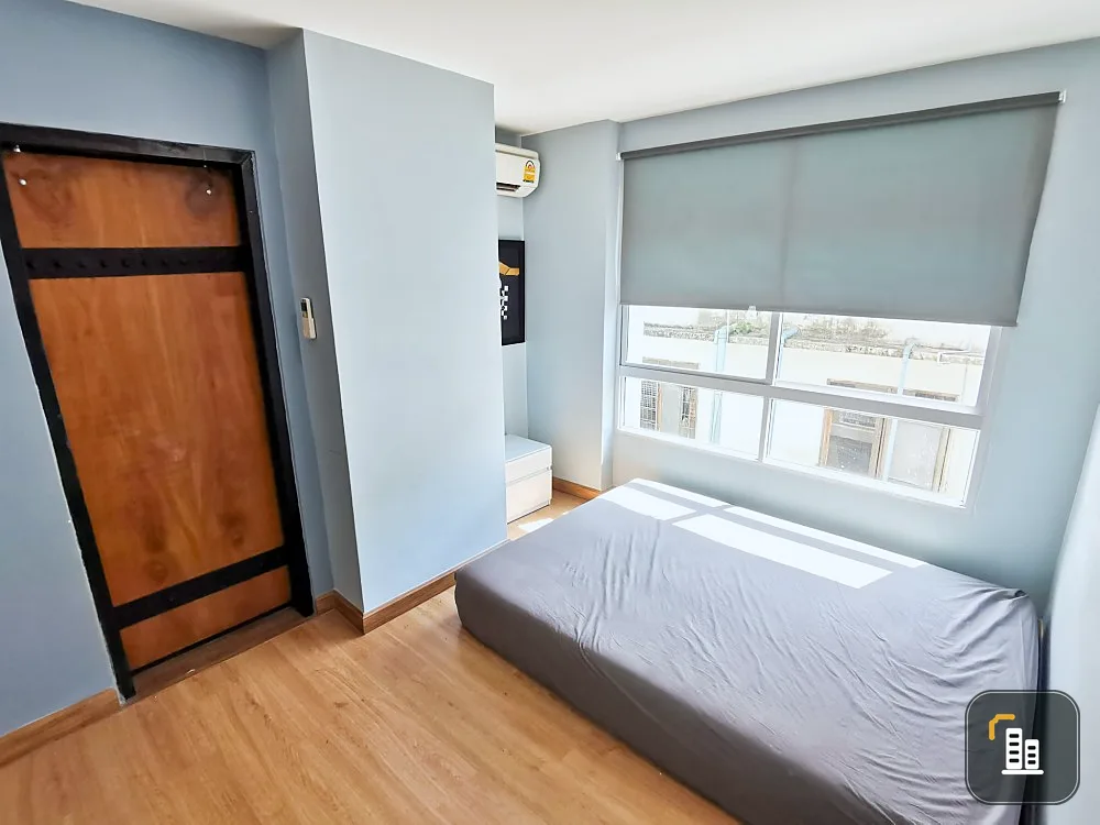 For rent: August Rama 3 - Charoen Krung. Room divided into proportions. Well decorated Spacious and extremely comfortable. Reserve now.