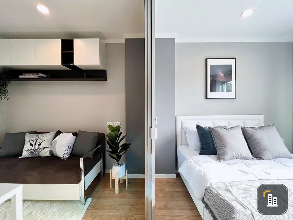 For rent, Lumpini Ville Lasalle-Bearing, 4th floor, corner room, very private. Well decorated Very comfortable sofa. Urgent.