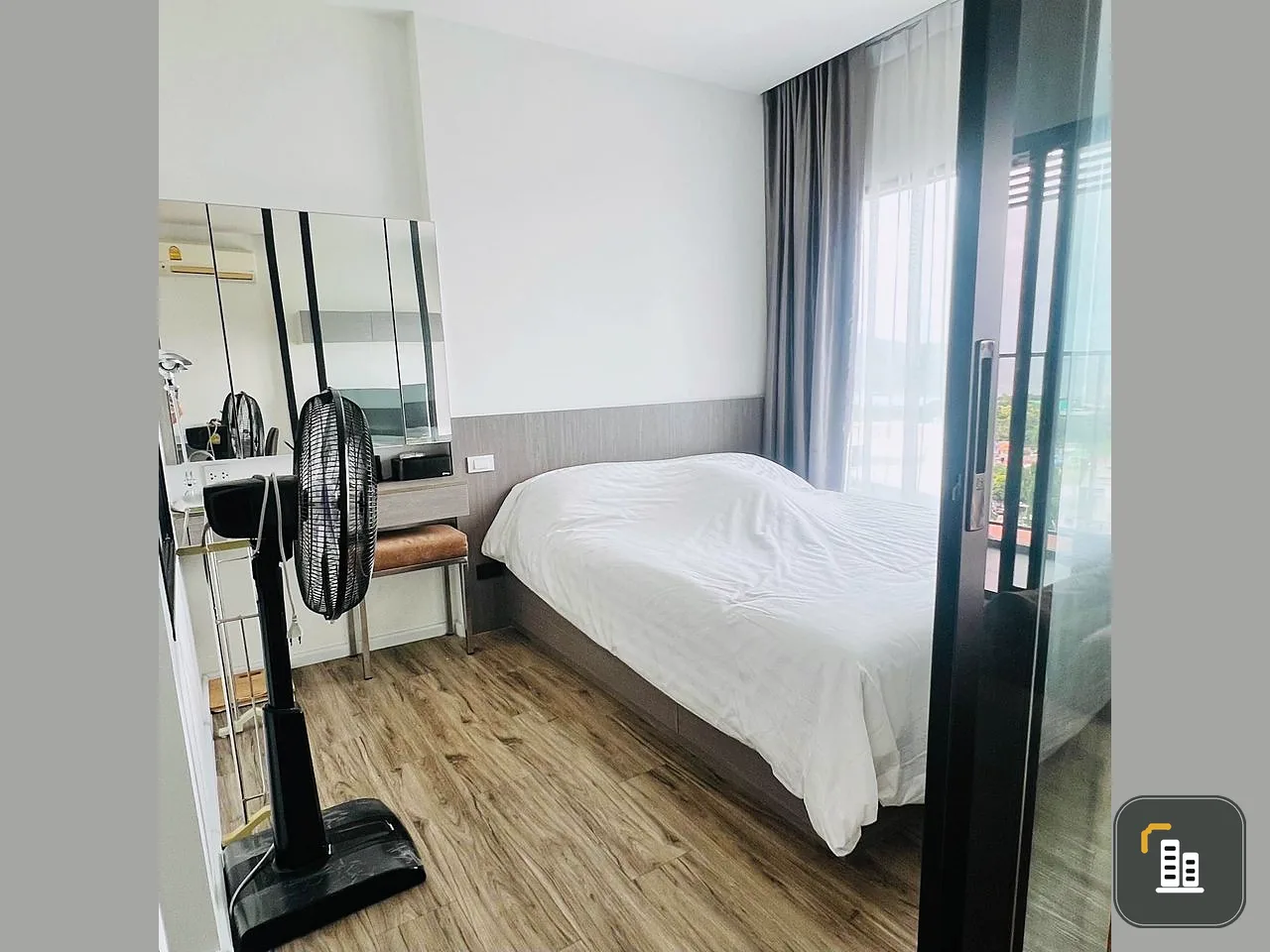 Luxury condo for sale, Knightbridge The Ocean Sriracha, complete amenities, private, livable, book now.
