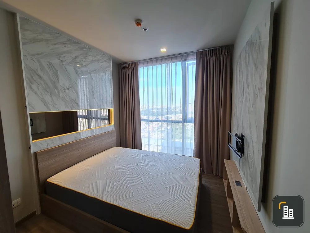 Urgent sale, Condo The Line Wong Sawang, decorated room, ready to move in, 22nd floor, high view, great price, hurry and reserve now.