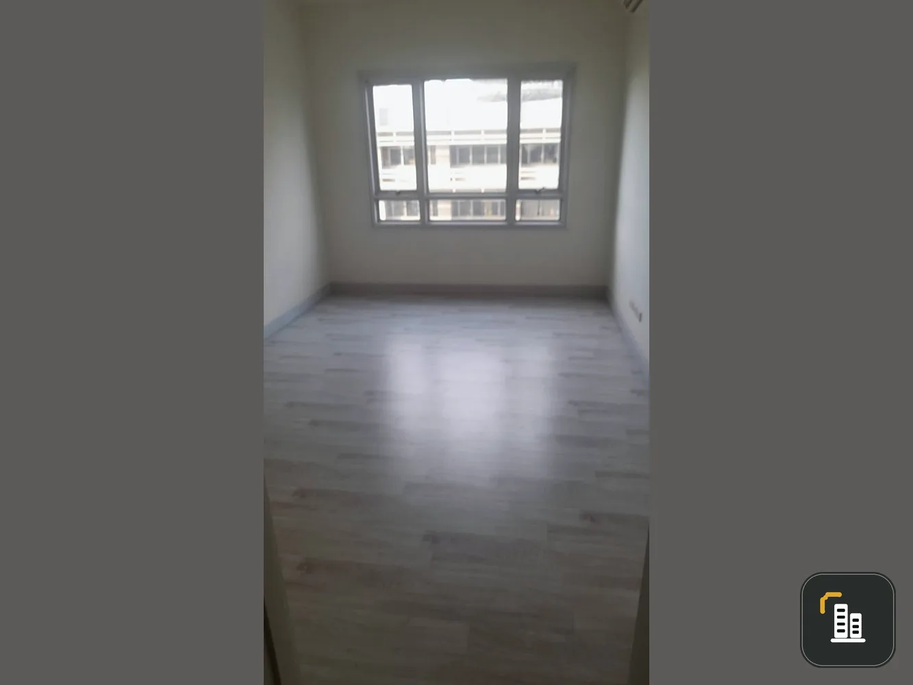 Condo for sale Manor Sanambin Nam, empty room, affordable price. Room decorators shouldn't miss it.