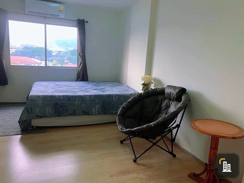 For sale: The Point Condo Laem Chabang, white room, comfortable to look at, with facilities, don't miss out, book now.