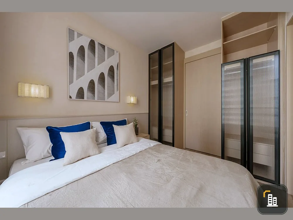For rent!! Condo Noble State 39, 14th floor, beautiful room, decorated in a brand new minimalist style, ready to move in. Don't miss it!!