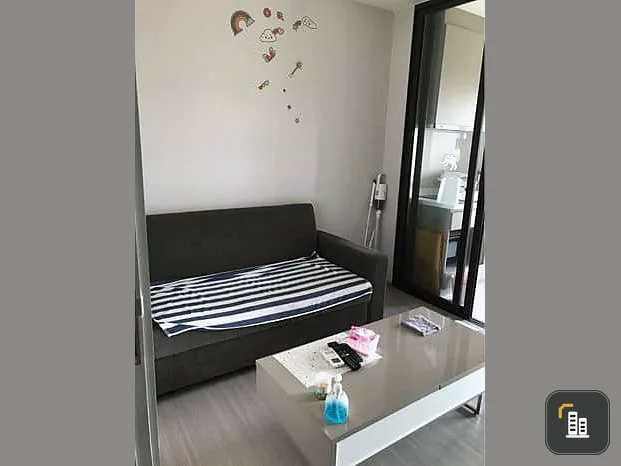 Condo for rent, Life Sukhumvit 62, 17th floor, high view, great price. You must hurry and reserve it before you miss out.