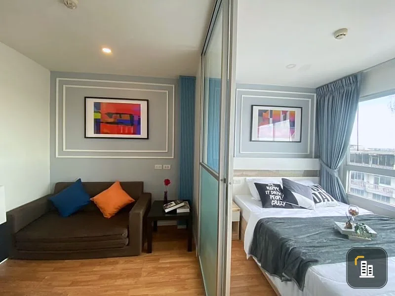 For sale Lumpini Ville Ratchaphruek-Bang Waek. Put on the coolest wallpaper. The room is very clean and inviting. Can't make a reservation?