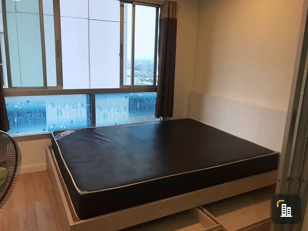For sale or rent: Lumpini Ville Chaengwattana-Pak Kret, Building A, 16th floor. If interested in owning it, hurry up and reserve it. Don't wait.