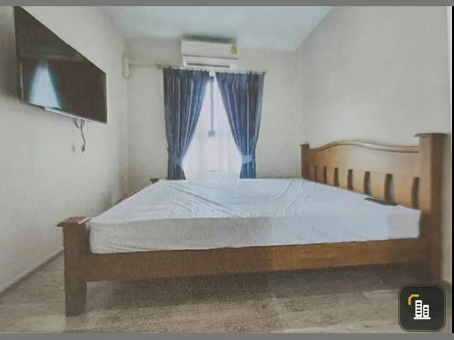 Urgent sale, Plum Condo Central Station, room ready to move in, 14th floor, high view, affordable price. Hurry and reserve before you miss out.