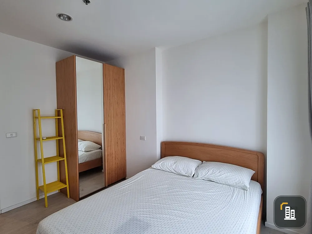 For rent, Aspire Sathorn-Tha Phra, 19th floor, great city view. Fully equipped, move in quickly.
