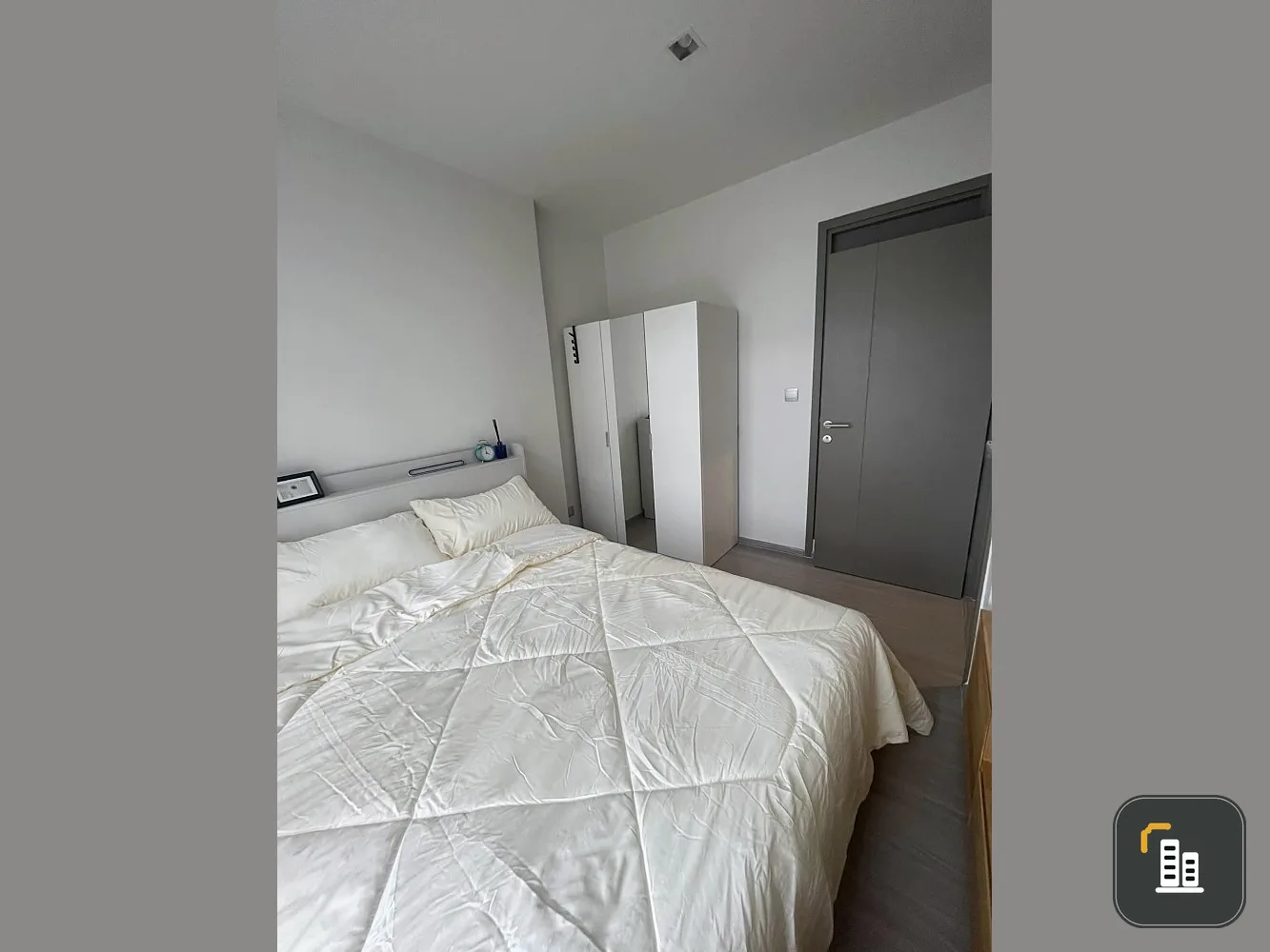 Condo for rent: Life Asoke Hype, high floor, very good atmosphere. Complete electrical appliances, all in one place, move quickly.