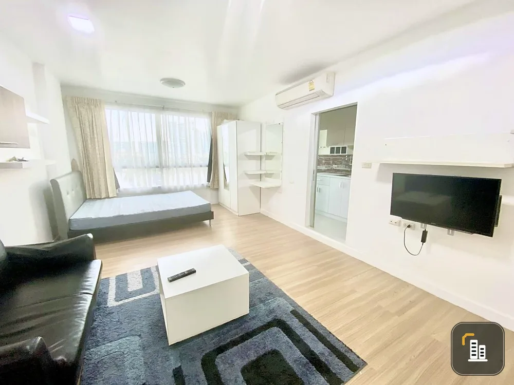 For sale, rent D Condo Ramkhamhaeng 64, decorated and ready to move in. Complete set of amenities. Book now.