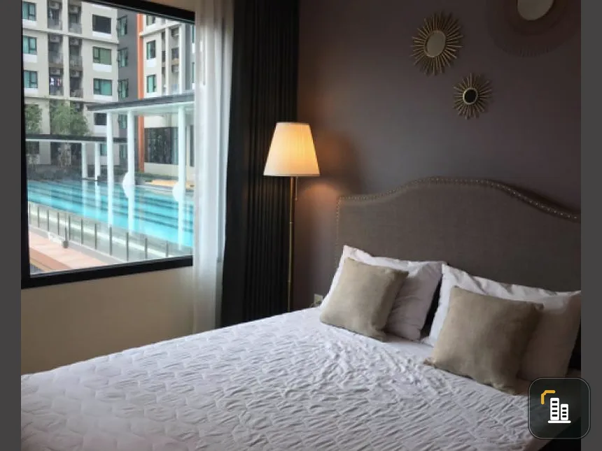 Listen to this first. Condo for rent Life Asoke, very luxurious and livable, fully furnished! Bring the bag, come quickly
