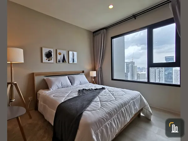 Anyone looking for a room at Condo Life Asoke, please come this way. Beautiful room, elegant, very nice. Hurry up. If you are slow, you will miss it!!!