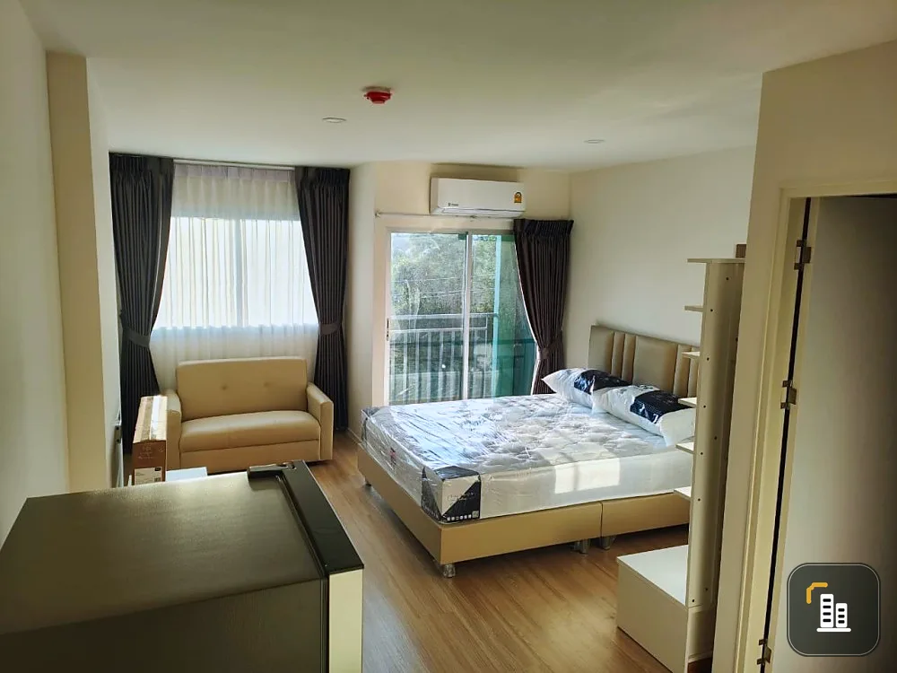 sale/rent Lumpini Ville Chaengwattana 10 beds and a good mattress, very comfortable to sleep in, great location next to the government center, hurry.